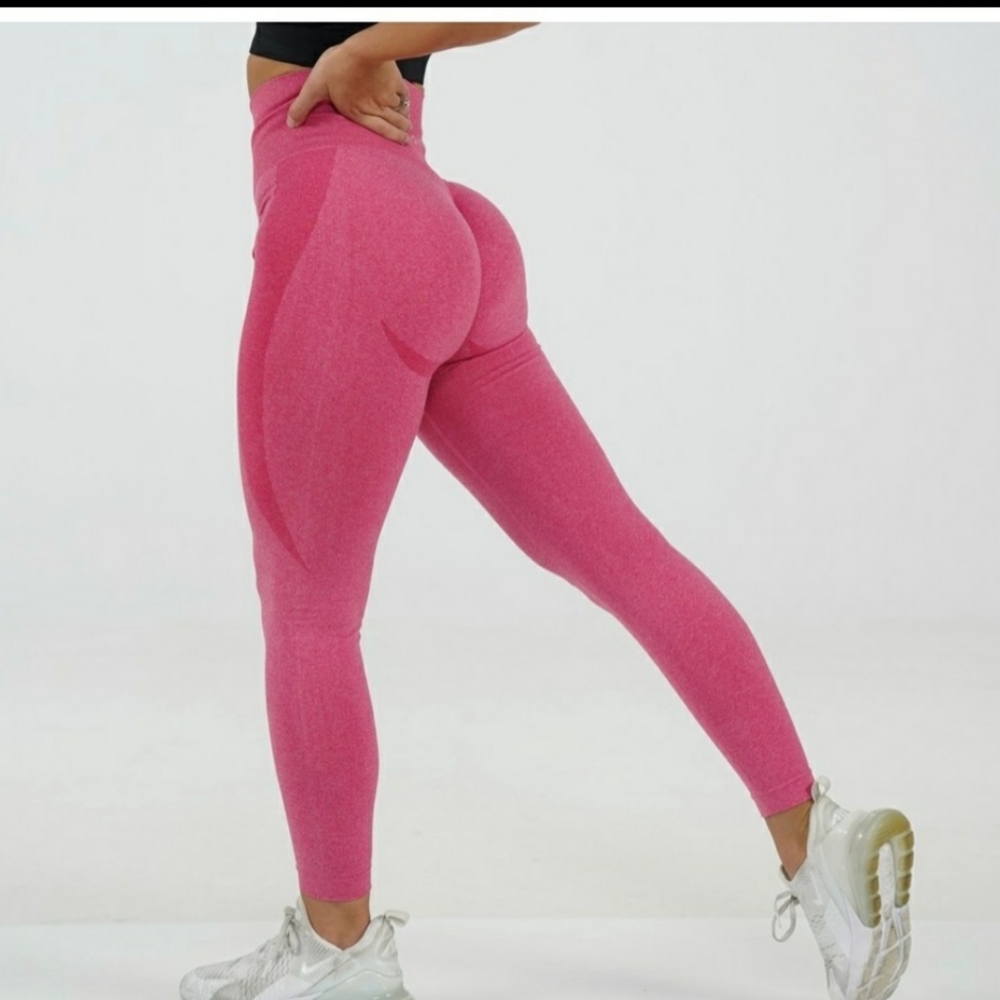 NVGTN Hot Pink Seamless Leggings
